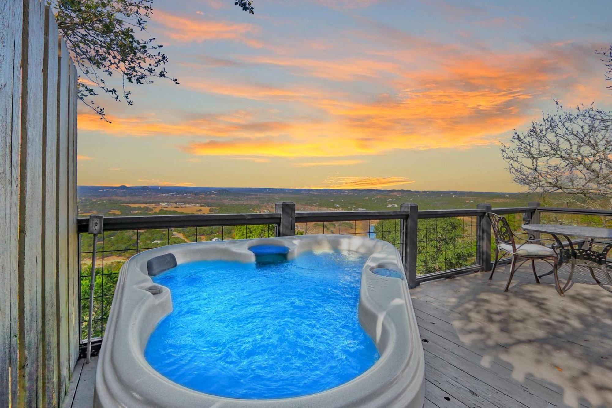 Sunset Villa Wimberley Exterior photo